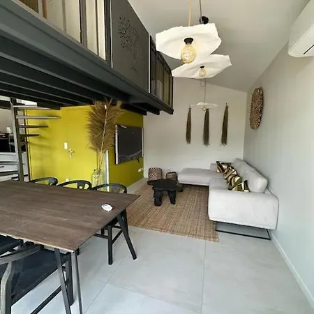 Avec Piscine Loft